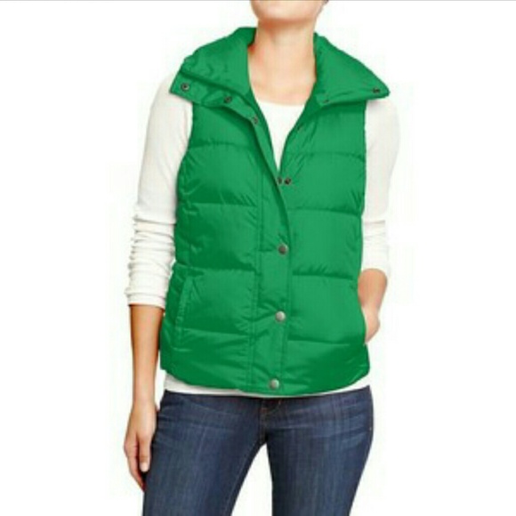 All Listings Find an impressive selection of stylish women's down vests at DICK'S Sporting Goods. Choose puffer vests from innovative designs by top brands in an assortment of colors and sizes.