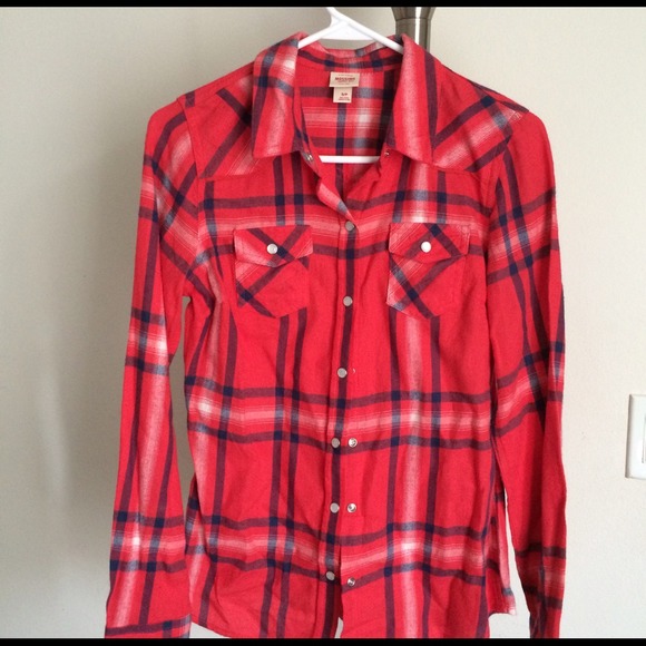 Bundle for lilmomma1017  Button up Mossimo & jeans