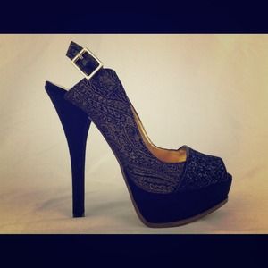 Nine West Dourthang Pumps
