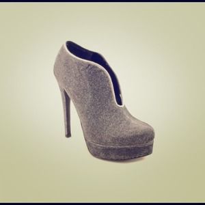 Chinese Laundry Lickety Split Shoes