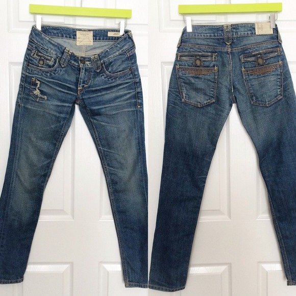 Skinny skinny rocker jeans.