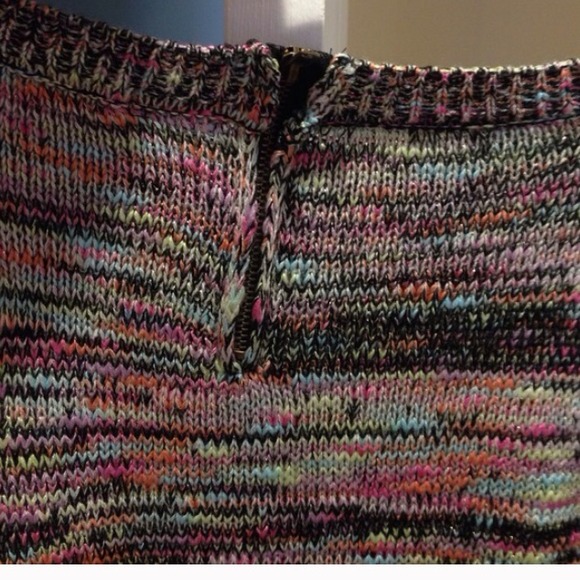 Colorful sweater - Picture 3 of 3