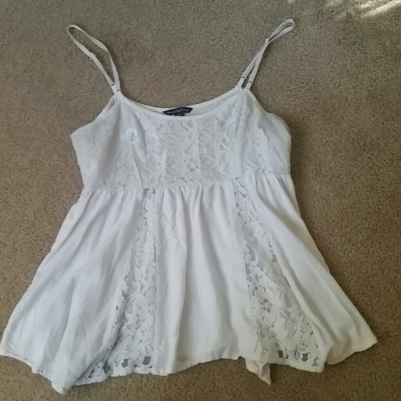 !Summer Clearance! AE babydoll top with lace inset