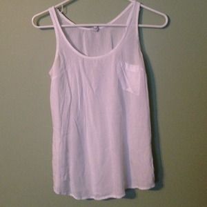 White pocket tank