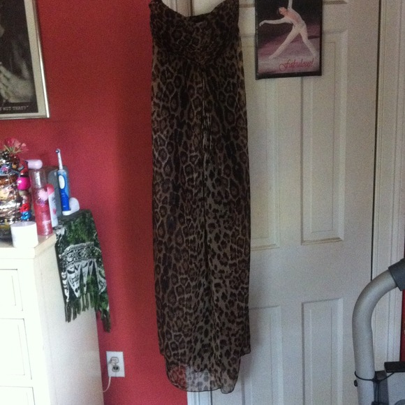 Sans Souci Dresses & Skirts - Gorgeous NWOT Leopard Maxi Dress FINAL PRICE