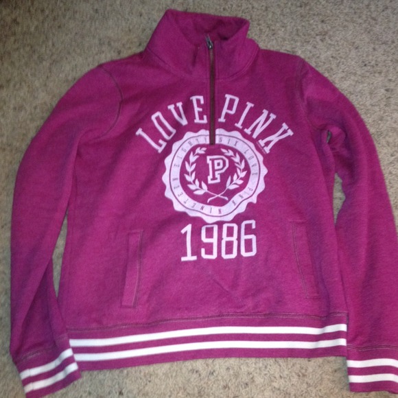 Small vs half zip