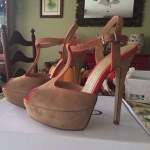 ALDO shoes - detamble