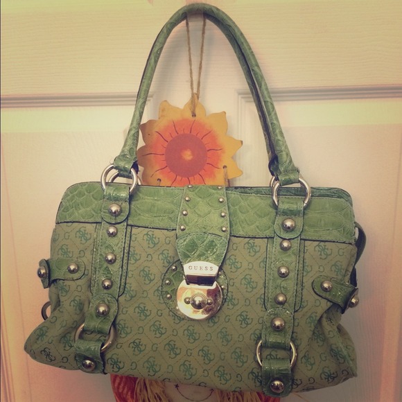 ♥️Guess handbag♥️