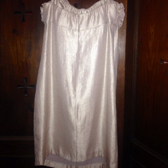 Beautiful Timeless Gold Event Dress - Picture 2 of 4