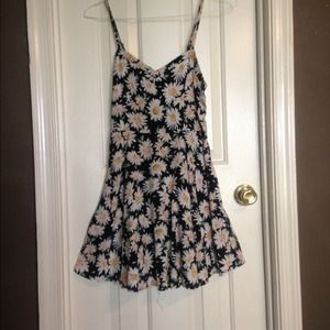 Daisy print cotton on sundress