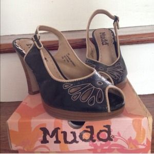 Black and Tan Sandals