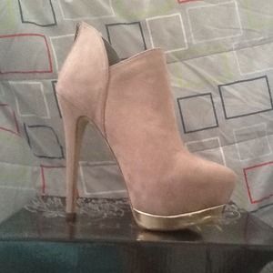 Gray suede-like 5" ankle boots