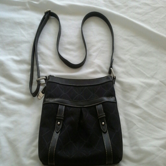 Nine west shoulder bag