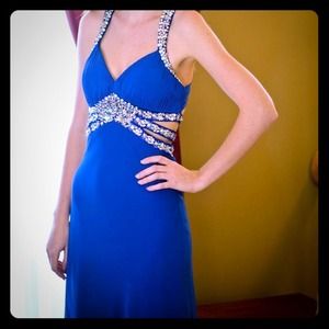 Faviana prom dress style 7118 royal blue