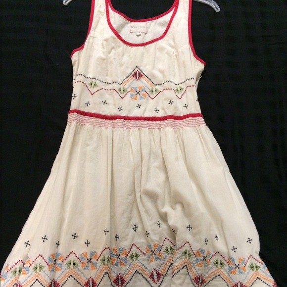 ✨ FLASH SALE✨ Cross stitch dress
