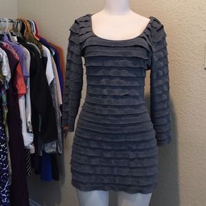 40% OFF EVERYTHING!!   Max Studio Grey dress/top