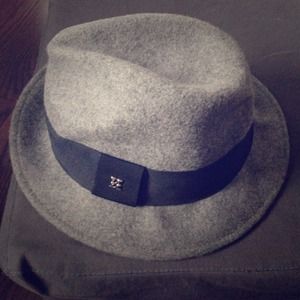 Bcbg wool hat
