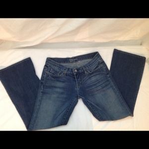 Bebe faded denim jeans sz29 w/B on back pocket