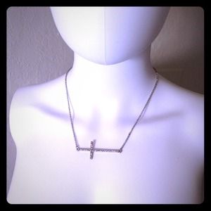 Pave necklace with white stone