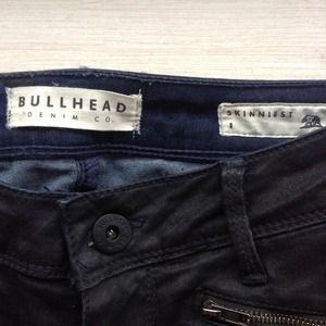 Bullhead Skinny Black Tinted Denim.