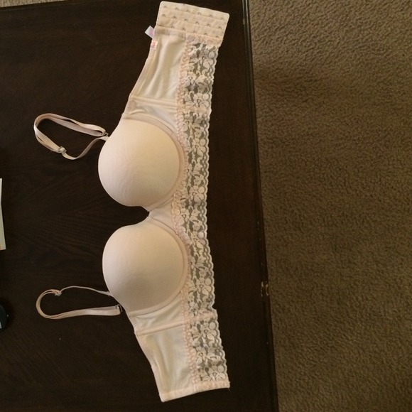 Victoria's Secret PINK bra