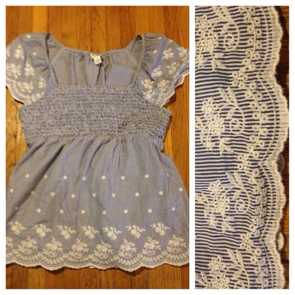 Anthropologie: Edme & Esyllte embroidered top