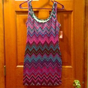 🌞 No Boundaries Mini Zig-Zag Dress