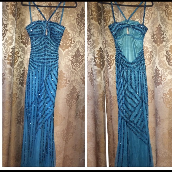 Faviana Dresses & Skirts - Beautiful Formal Dress