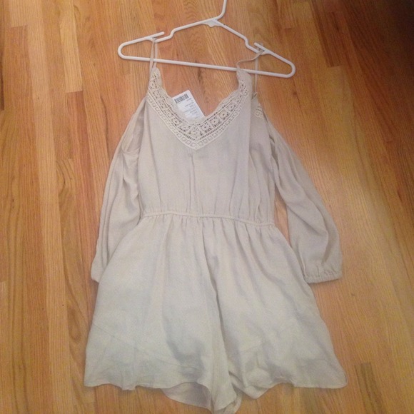 urban outfitters romper