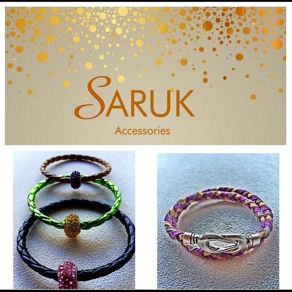 Faux leather bangles and suede wrap😍