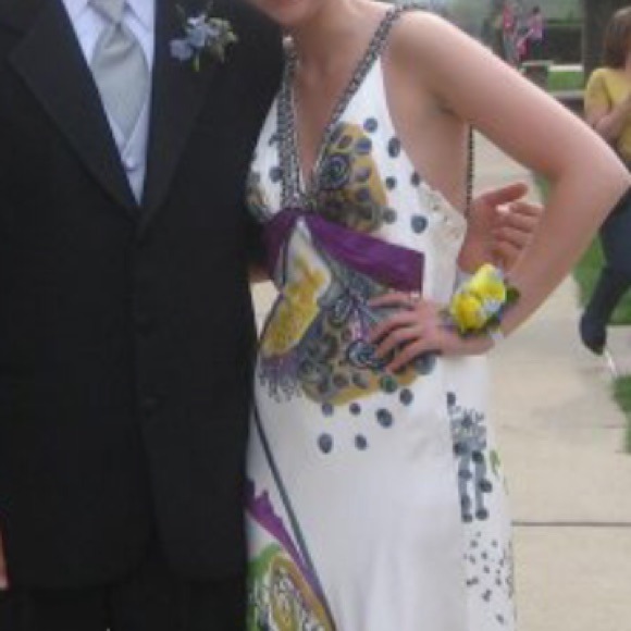 Cache dress - Picture 2 of 3