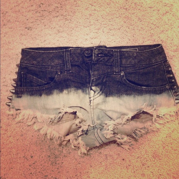 Denim shorts with studs on the side