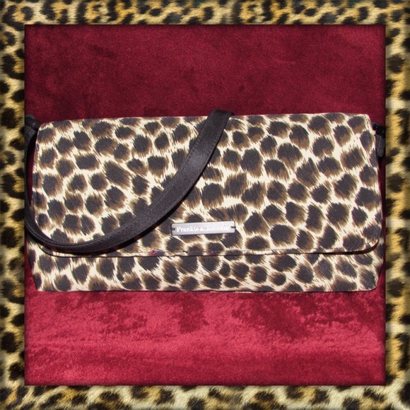 Nylon Leopard print purse