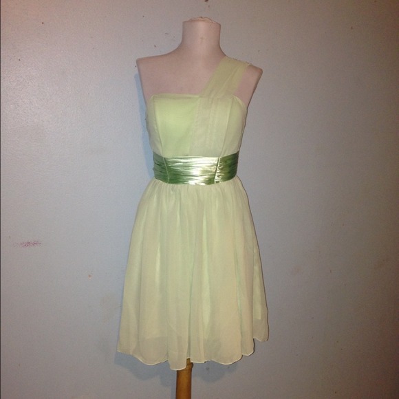 Dresses & Skirts - Party Evening dress