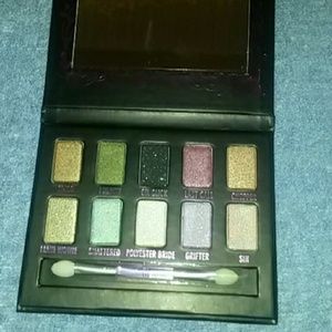 Bundled!! SOLD SOLD!! Urban Decay Ammo Palette