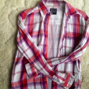 Long sleeve plaid button up
