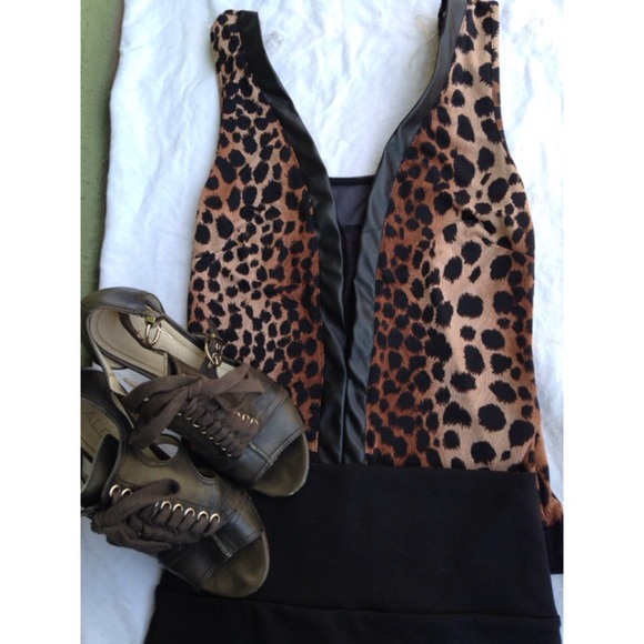 ⛔️Sold in Bundle⛔️ - Picture 2 of 4