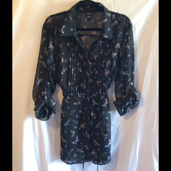🚫sold on another site 🚫shirt- tunic style - Picture 1 of 3