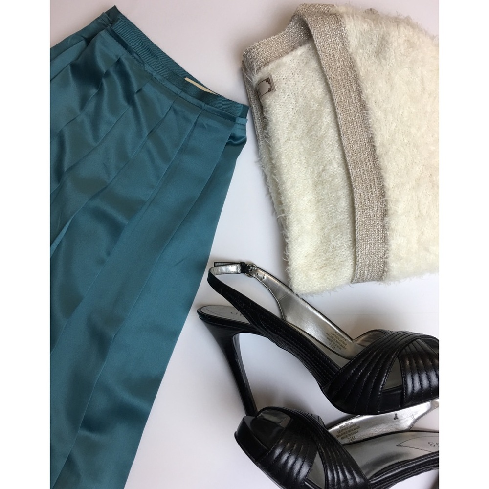 Old Navy Pleated Satin Skirt