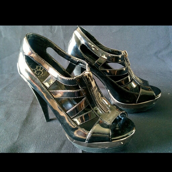 BCBGMaxAzria Shoes - BCBG Max Azria Black Stilettos Strappy Heels