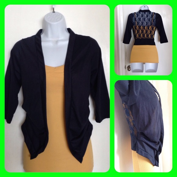 Lace Back Cropped Cardigan - Picture 3 of 3