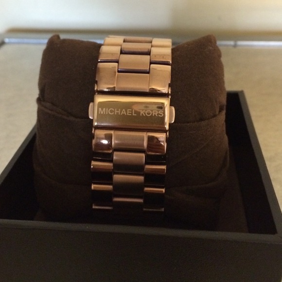 Michael Kors Rose gold watch