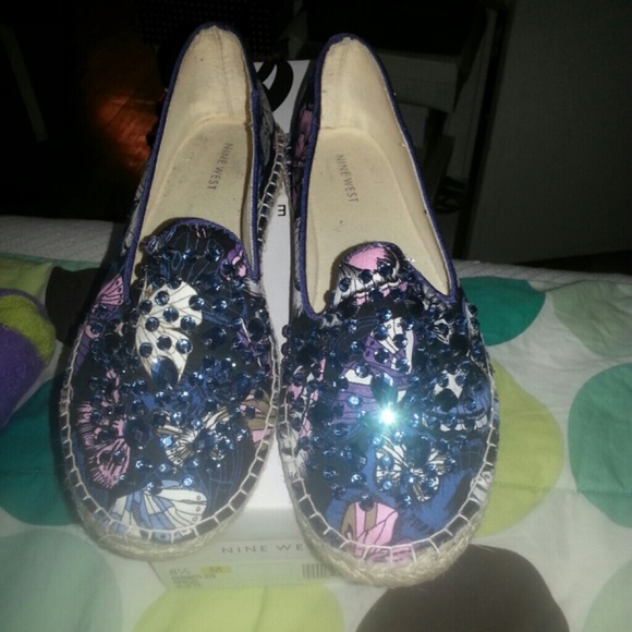 Espedrilles shoe nine west