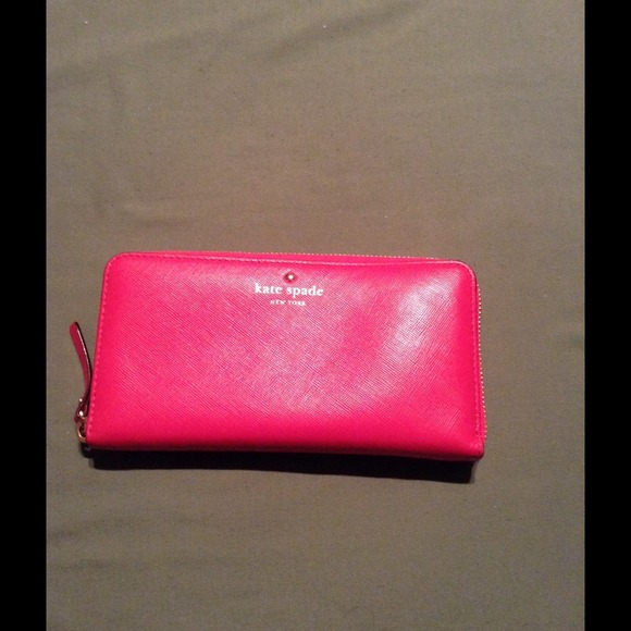 Kate Spade Wallet!