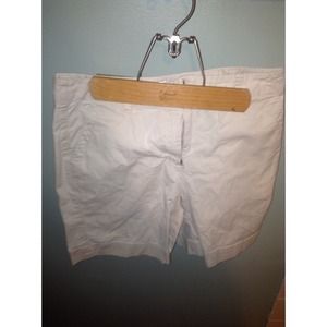 Kaki shorts and Capri bundle!