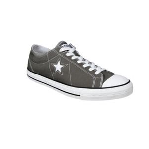 One star gray converse