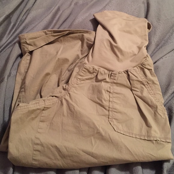 Motherhood 1X khaki Capri