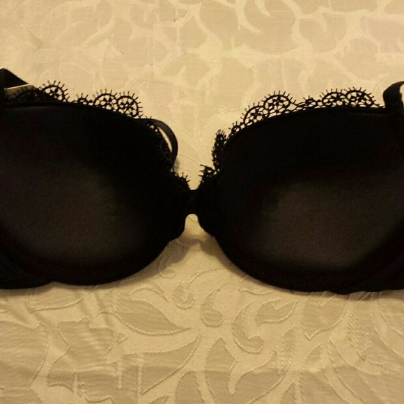 NWT Black push up bra, 34C - Picture 3 of 3