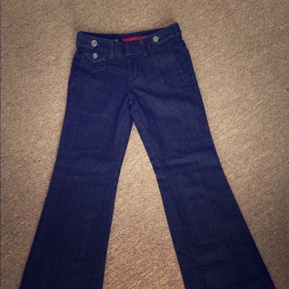 Dark blue BR Jeans.