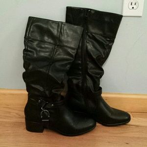 Black riding boots